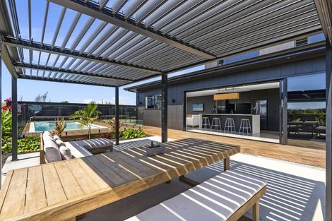 Photo of property in 12 Kuakua Close, Papamoa Beach, Papamoa, 3118