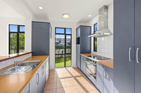 Photo of property in 105/2 Armoy Drive, East Tamaki, Auckland, 2016