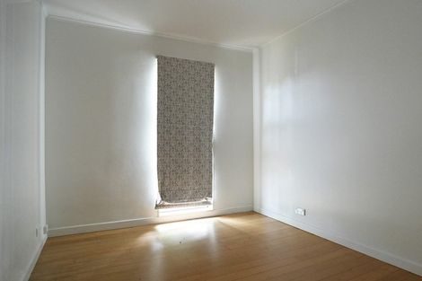 Photo of property in 3 Sloane Street, Glen Innes, Auckland, 1072