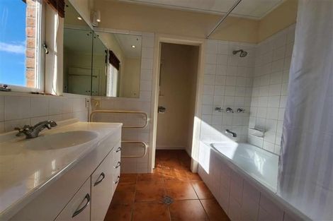 Photo of property in 446 Riddell Road, Glendowie, Auckland, 1071