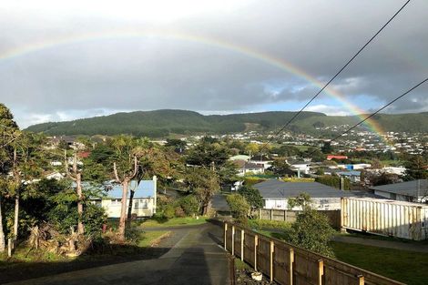 Photo of property in 11 Morgan Place, Tawa, Wellington, 5028