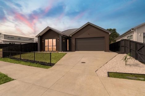 Photo of property in 39 Ta Moko Drive, Gulf Harbour, Whangaparaoa, 0930