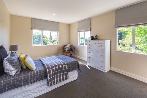 Photo of property in 6 Leabridge Mews, Harewood, Christchurch, 8051