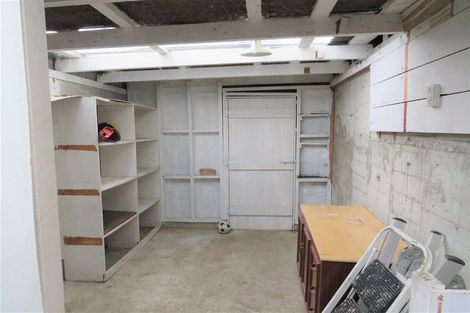 Photo of property in 2 Princess Street, Dannevirke, 4930