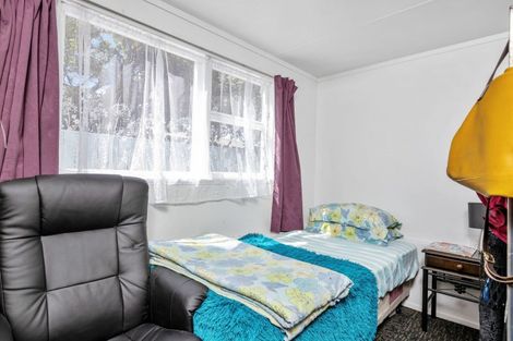 Photo of property in 11 William Benton Street, Featherston, 5710