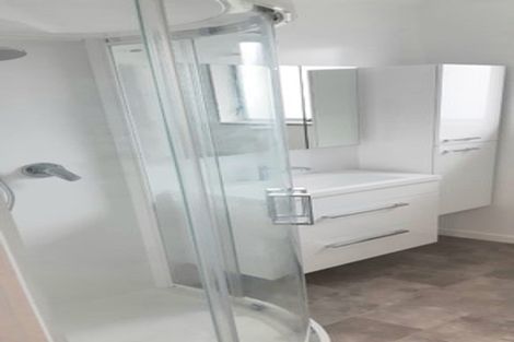 Photo of property in 105 Derwent Street, Island Bay, Wellington, 6023