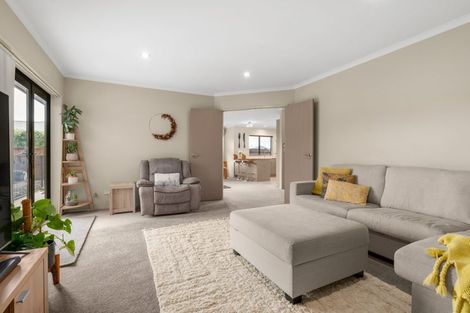 Photo of property in 55 Oaklands Drive, Cambridge, 3434