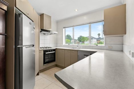 Photo of property in 327 Chapel Road, Flat Bush, Auckland, 2016