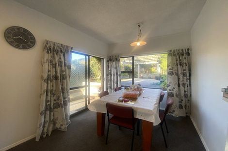 Photo of property in 156 Waikawa Road, Picton, 7220