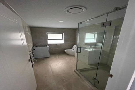 Photo of property in 262a Sturges Road, Henderson, Auckland, 0612