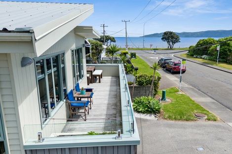 Photo of property in 4 Tahi Road, Paraparaumu Beach, Paraparaumu, 5032