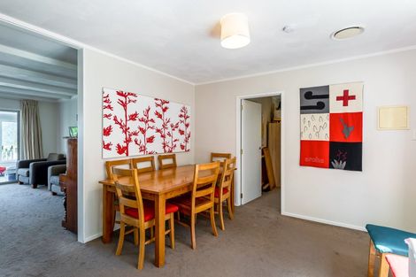 Photo of property in 13 Lookout Drive, Laingholm, Auckland, 0604