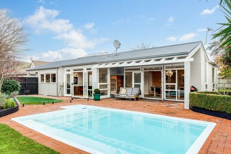 Photo of property in 5 Saint Columbans Grove, Boulcott, Lower Hutt, 5010