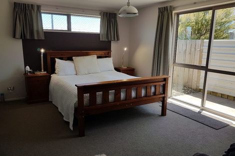 Photo of property in 13/2 Harkness Place, Westport, 7825