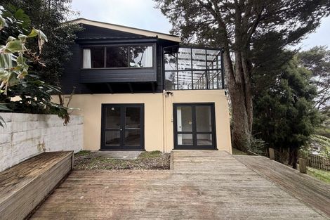Photo of property in 55 Park Hill Road, Birkenhead, Auckland, 0626