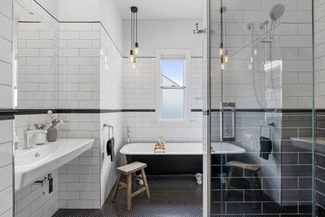 Photo of property in 77 Rutland Street, St Albans, Christchurch, 8014