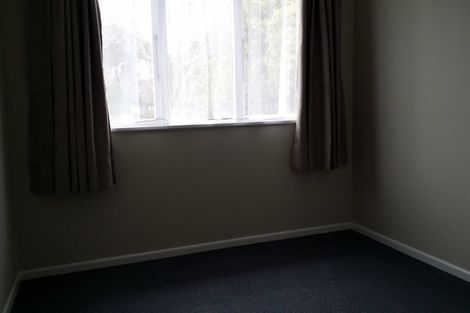 Photo of property in 83 Barrys Road, Glendene, Auckland, 0602