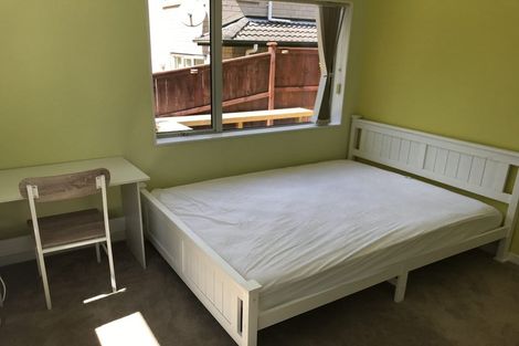 Photo of property in 35 Silver Moon Road, Albany Heights, Auckland, 0632