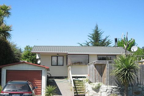 Photo of property in 26 Rotten Row, Waikuku Beach, 7473
