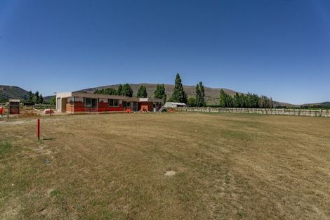 Photo of property in 3 Rubus Street, Wanaka, 9382