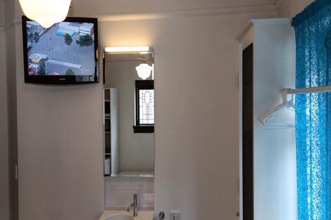 Photo of property in 663 George Street, North Dunedin, Dunedin, 9016