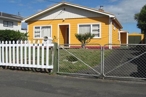 Photo of property in 102 Somme Parade, Aramoho, Whanganui, 4500