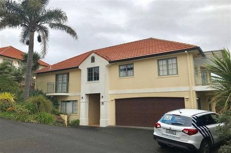 Photo of property in 28 Parkwood Crescent, Gulf Harbour, Whangaparaoa, 0930