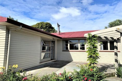 Photo of property in 1 Erskine Street, Winchester, 7985