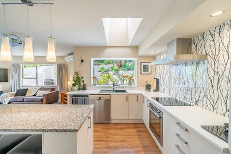 Photo of property in 20 Portage Place, Whitby, Porirua, 5024