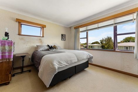 Photo of property in 8 Luton Street, Hokowhitu, Palmerston North, 4410