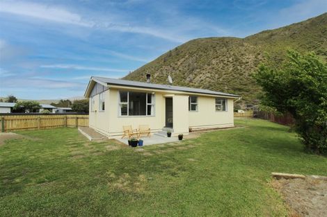 Photo of property in 94 Gordon Street, Kurow, 9435
