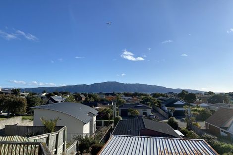 Photo of property in 16 Falla Street, Paraparaumu Beach, Paraparaumu, 5032