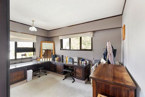 Photo of property in 55 Rhodes Drive, Kelvin Grove, Palmerston North, 4414