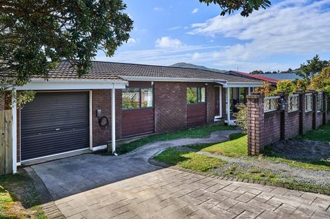 Photo of property in 301 Maungaraki Road, Maungaraki, Lower Hutt, 5010