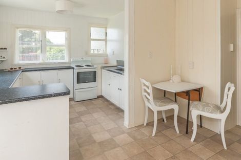 Photo of property in 17 Russell Street, Foxton, 4814