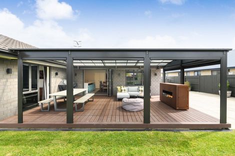 Photo of property in 45 Liberty Grove, Kelvin Grove, Palmerston North, 4414