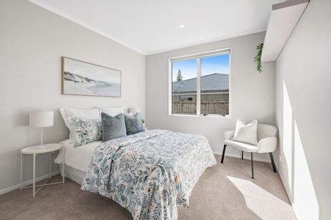 Photo of property in 26 Kukuwai Avenue, Red Beach, 0932
