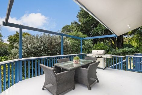 Photo of property in 2b Collingwood Road, Waiuku, 2123