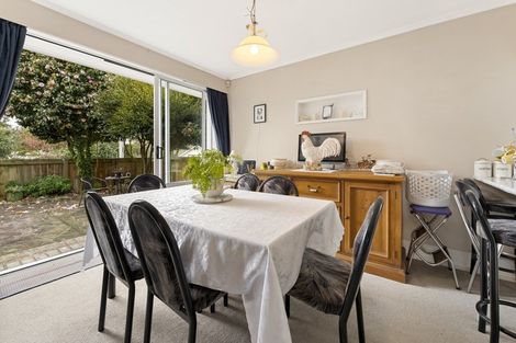 Photo of property in 335f Devon Street West, New Plymouth, 4310