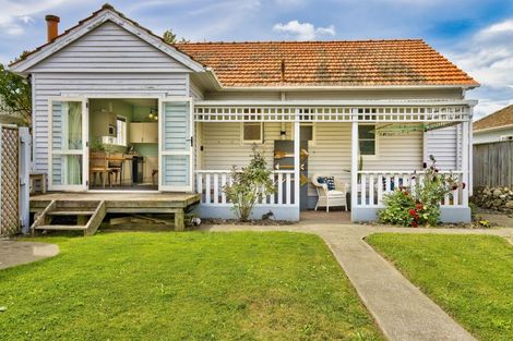 Photo of property in 2/33 Nuffield Avenue, Marewa, Napier, 4110