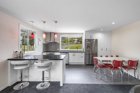 Photo of property in 5 Nicholson Road, Upper Charlton, Gore, 9777