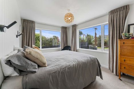 Photo of property in 39 Chesham Avenue, Waipahihi, Taupo, 3330