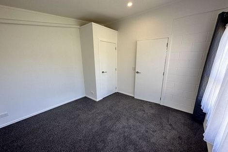 Photo of property in 2/6 Anne Road, Hillcrest, Auckland, 0627