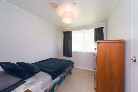 Photo of property in 16 Kowhai Street, Tokomaru, Palmerston North, 4474