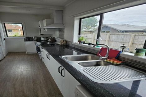 Photo of property in 15 Normandy Avenue, Melville, Hamilton, 3206