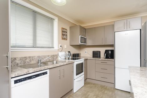 Photo of property in 11a Botanical Road, Takaro, Palmerston North, 4412