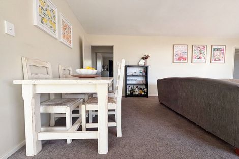 Photo of property in 61a Centennial Avenue, Riccarton, Christchurch, 8041