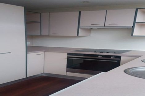 Photo of property in 9/17 Adelaide Road, Mount Cook, Wellington, 6021