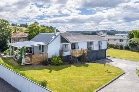 Photo of property in 16 Matipo Street, Lansdowne, Masterton, 5810