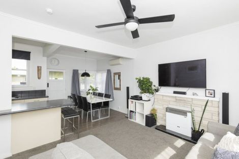 Photo of property in 810 Childers Road, Te Hapara, Gisborne, 4010